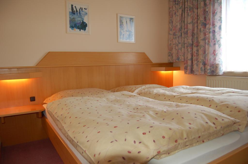 Landhaus St. Rupert Bad Hofgastein Ruang foto